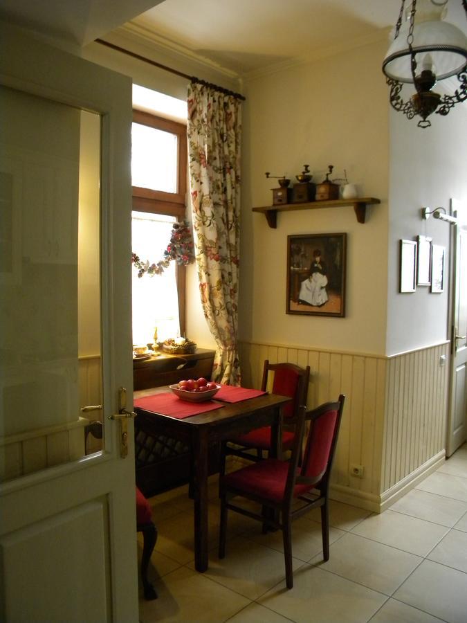 Studios At Anchevskih 3 Lviv Luaran gambar